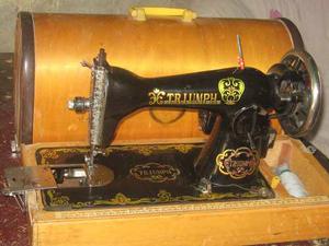 Maquina De Coser Triumhp