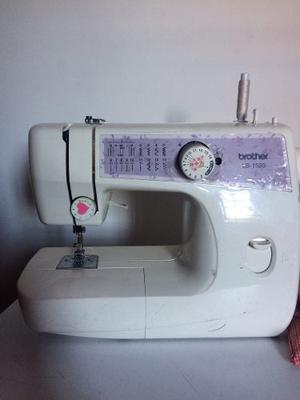 Máquina De Coser Brother Ls-