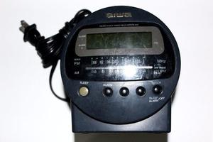 Radio Reloj Despertador Aiwa Usado
