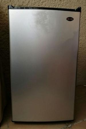 Refrigerador De La Marca Sanyo Al 100%