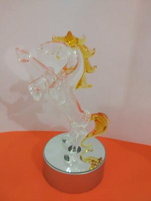 Caballo Cristal