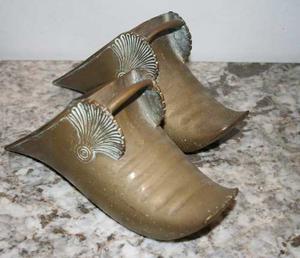 Excelentes Estribos Bronce Antiguo Zapato Jinete Caballo