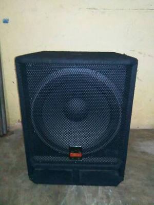 Bajo Amplificado Profesional 18 Pulgada