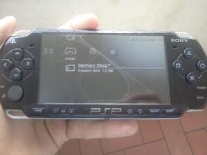 Psp Usado Con 11 Juegos+70temas, Su Cargador Y Su Memoria!!