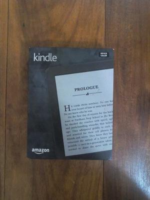 E-reader Kindle Amazon Con Forrro (7th Generación)