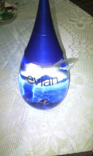 Botella De Agua Evian