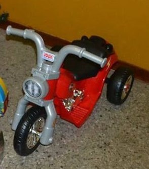 Moto Hayley Davison A Bateria Fisher Price Poco Uso