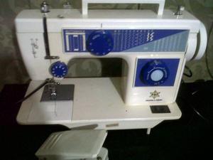 Maquina De Coser Pratoo Forne Modelo  Poco Uso