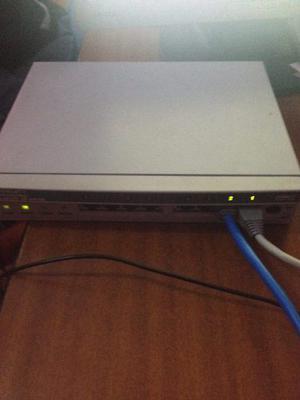 Router Switch Hp Ja 8 Puertos