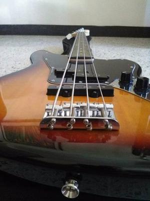 Bajo Squier By Fender Vintage Modified Jaguar Bass Sunburst
