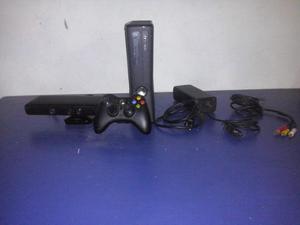 Xbox 360 De 4 Gigas De Memoria Con Kinect Y Un Control