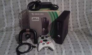 Xbox Slim gb Con Rgh + 2 Controles