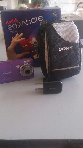 Vendo Cámara Kodak Easyshare Mini En Excelente Estado