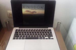 Macbook Pro (retina, 13-inch, Mid )