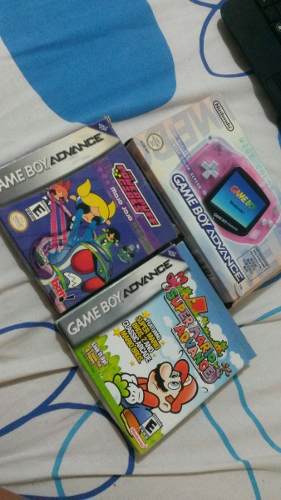 Gameboy Advance, Dos Juegos Y 1 Lampara
