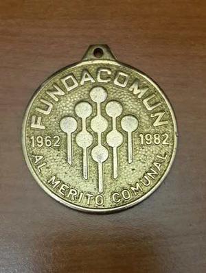 Medallon Funda Comun