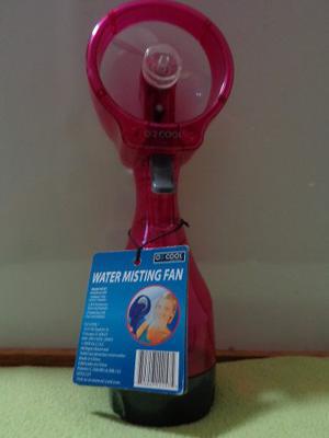 Mini Ventilador Con Rociador De Agua