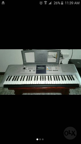 Teclado Yamaha Psr 323