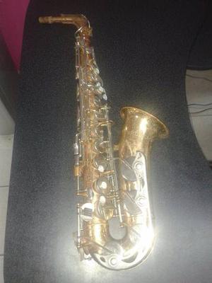 Saxofon Alto Vito
