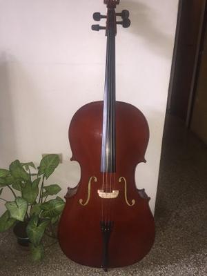 Violonchelo 4/4 Marca Kraiser.