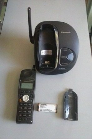 Teléfono Inalámbrico Panasonic. Modelo Kx-tgla