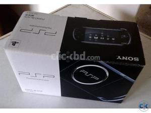 Sony Playstation Portable Psp- Pb, 4gb Cargador Audifono