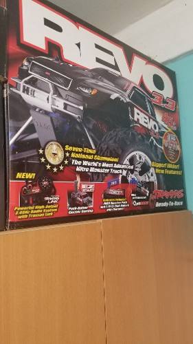 Traxxas Revo 3.3