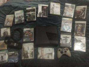 Xbox 360 Slim Como Nuevo Con 18 Juegos Y Control, Negociable