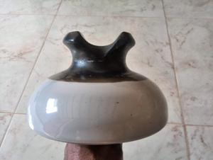 Aislador Ceramico Tipo Pin (espiga)