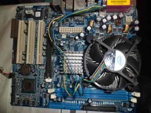 Se Vende Tarjeta Madre Asrock 775i65g