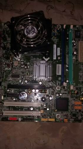 Tarjeta Madre Lenovo Ddr Pentium Iv 1gb Mb Ram