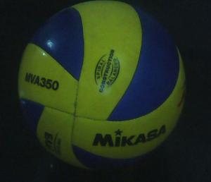 Balón De Voleibol Mikasa