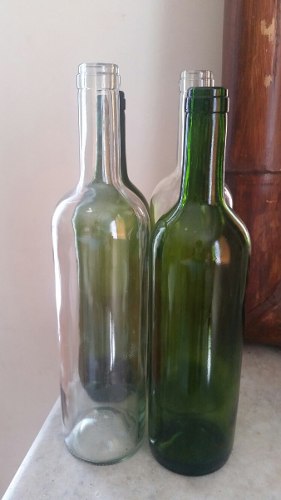 Botellas De Vidrio Vacías 0.75 L, Para Tapar Con Corcho