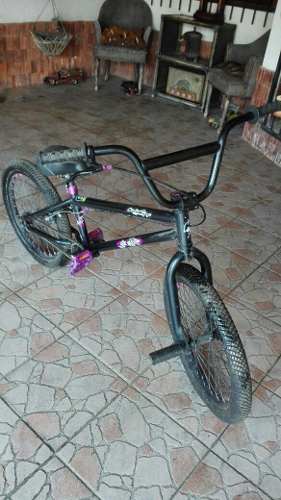 Vendo Bicicleta Bmx