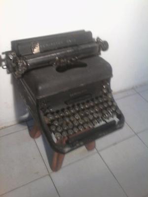 Maquina De Escribir Antigua Remington