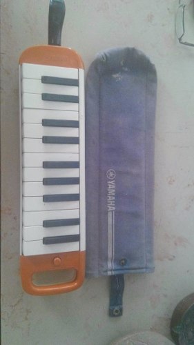 Pianica / Melodica Yamaha 100% Operativa Con Su Estuche