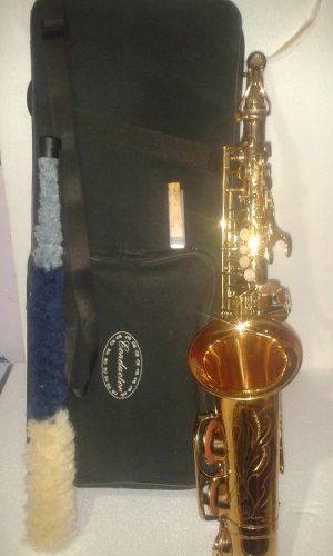 Saxofón Alto Marca Conductor Modelo 300 Usado En Oferta