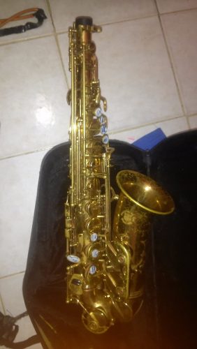 Saxofon  Alto Marca Consolat De Mar 