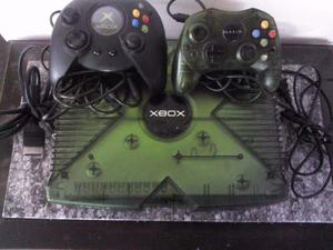 Xbox Clásico Edición Halo + 2 Controles + 8 Juegos