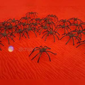 Arañas Plasticas, Halloween