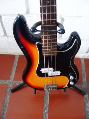 Bajo Eléctrico Fretmaster (modelo Precisión Bass)