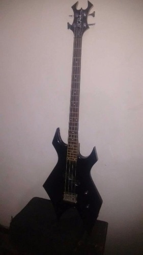 Bc Rich Warlock 4 Cuerdas !!