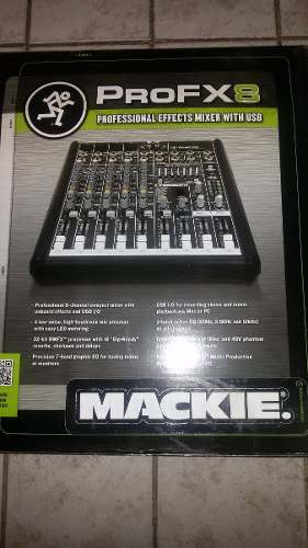 Consola Makie Profx8