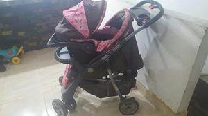 Coche Y Porta Bebe Marca Stork Para Niña