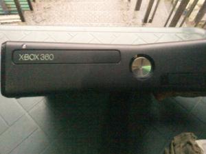 Xbox 360 Slim Chipeado (negociable)