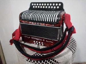 Acordeon Hohner Ii Coronas Tono Adg Armonizado