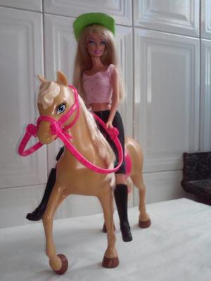 Barbie. Original Vaquera Con Caballo