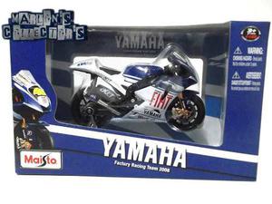 Yamaha Racing Team  Valentino Rossi Maisto Esc 1/18