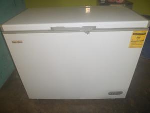 Congelador-refrigerador Maggic Queen 298 Lts