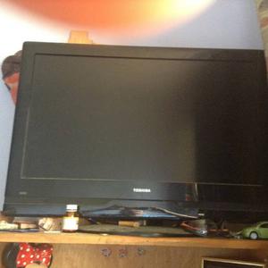 Tv Lcd 32 Toshiba Mod 32av500u Acepto Cambios